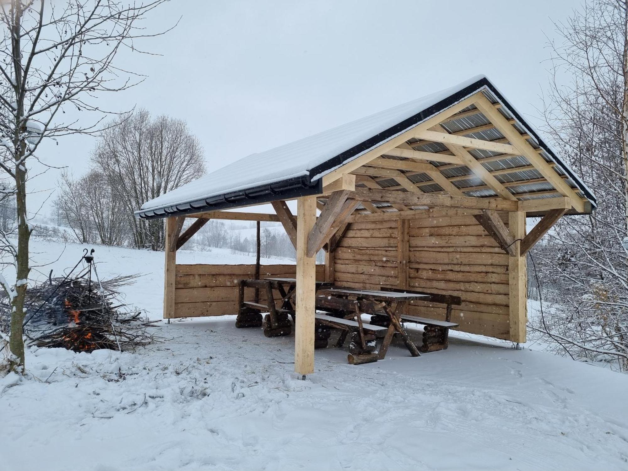 Apartamenty Jelen Pod Grapom Banska Nizna Exterior photo