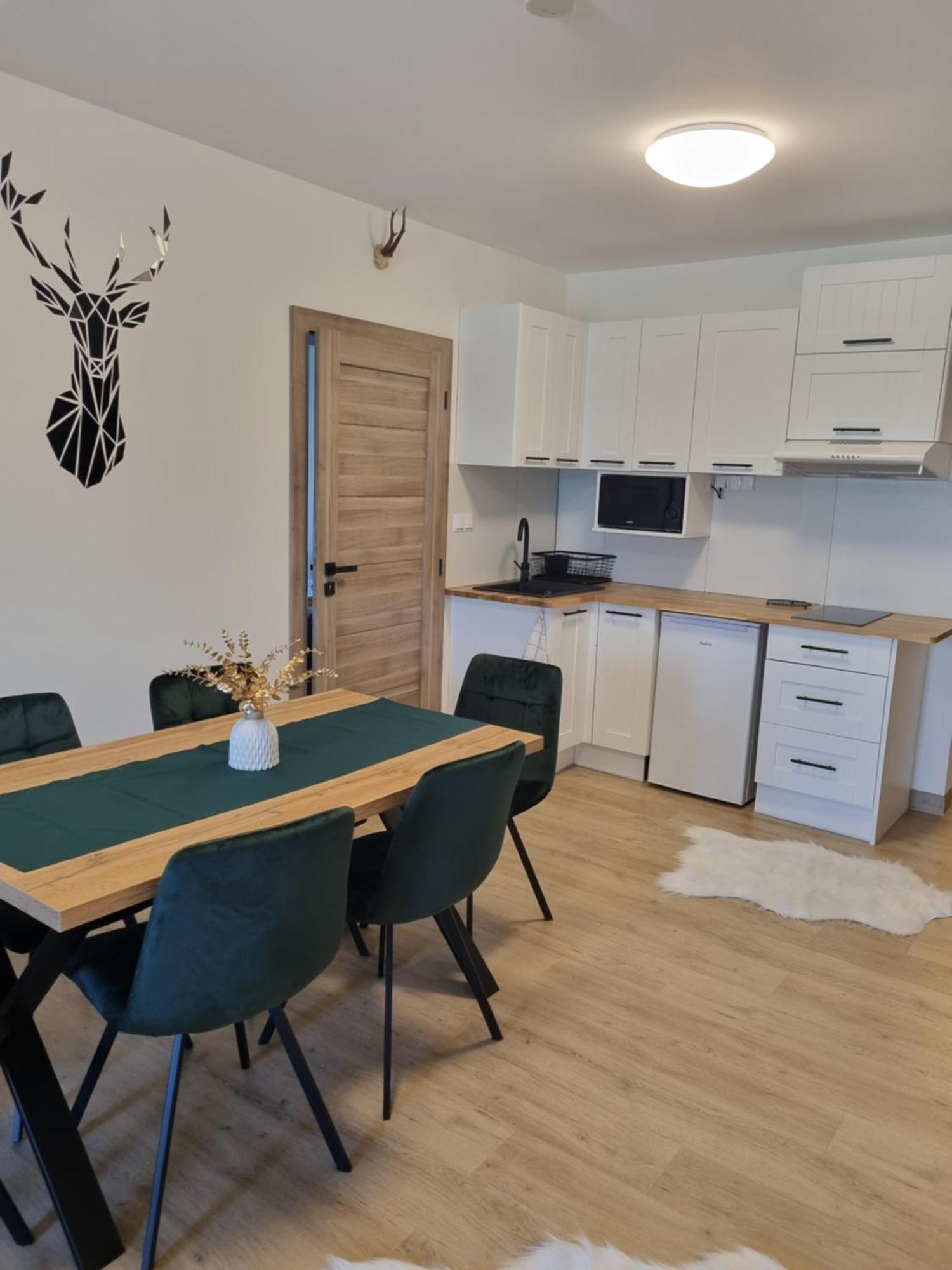 Apartamenty Jelen Pod Grapom Banska Nizna Exterior photo